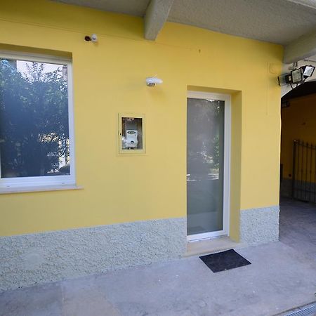 2Rooms Bed&Basta Legnano Buitenkant foto